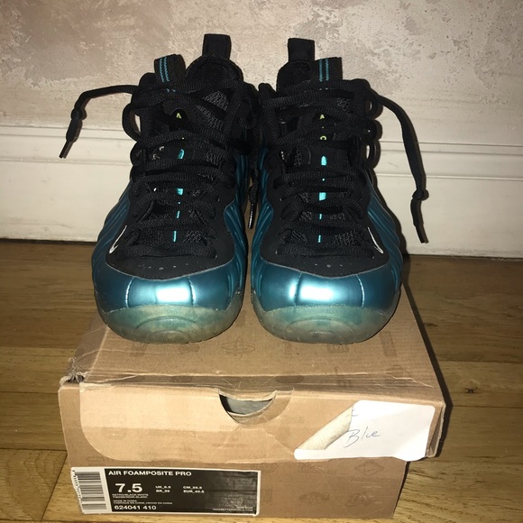 CUSTOM LIGHT UP NIKE AIR FOAMPOSITE PRO by SOLE SWAP - Picture 3 of 8